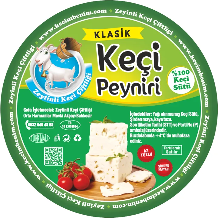 Vakumlu doğal peynir bloğunun etiketinde içindekiler ve gıda işletmecisi bilgisi